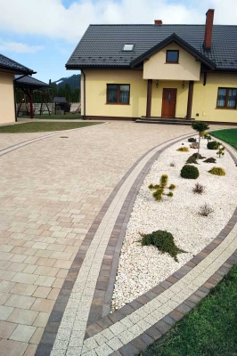 Akropolis - standard biały